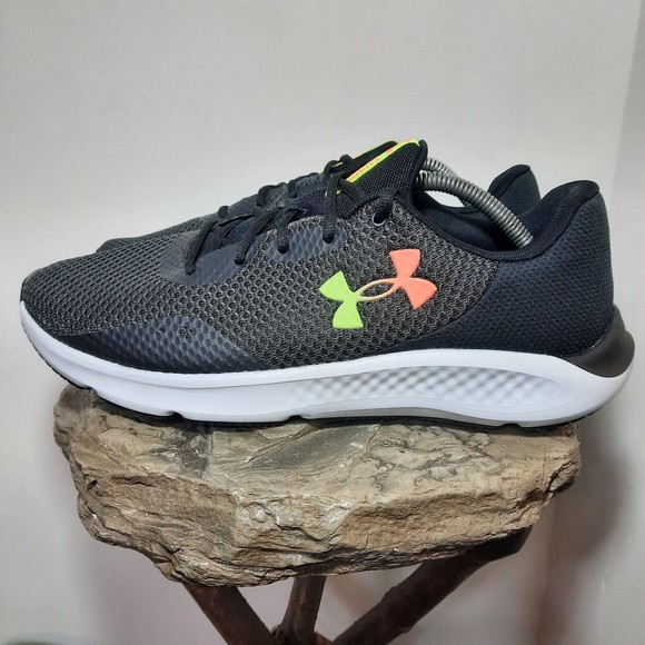 Under Armour Other - NEW Under Armour Charged Pursuit Shoes 3025801 100 Black Gray Men's Size 11.5